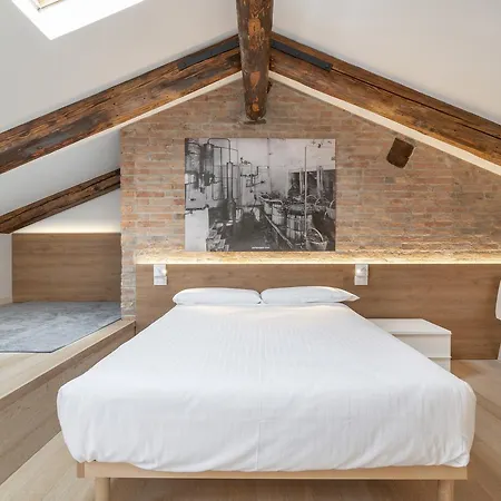 Poli Grappa Suite-3
